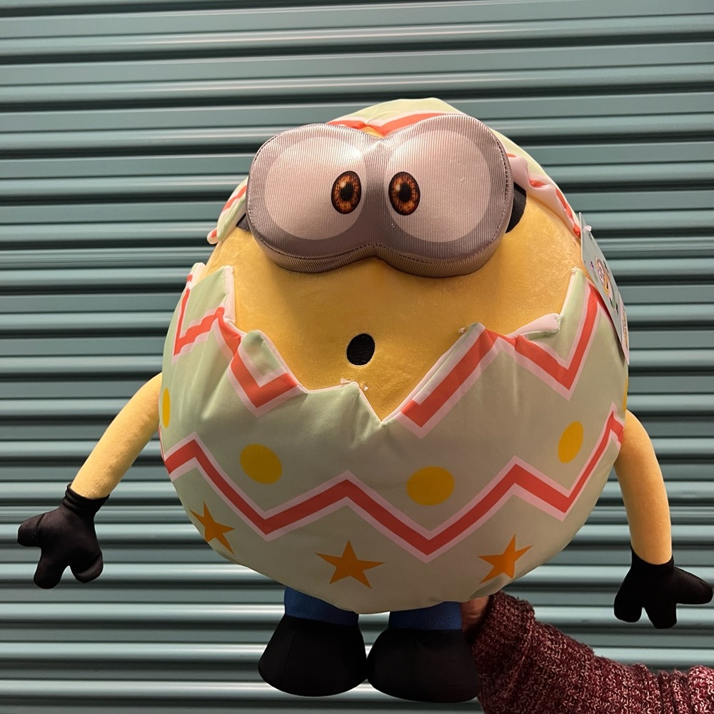 Minion Easter porch greeter